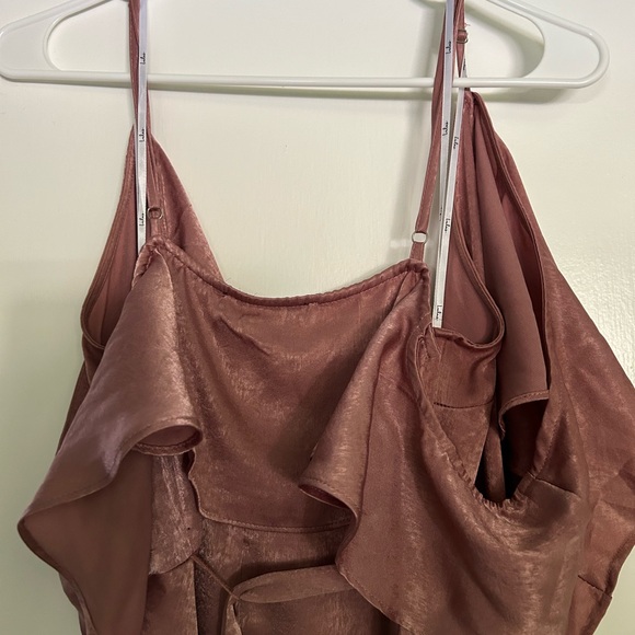 Lulu’s Mauve, long satin align dress - Picture 15 of 16